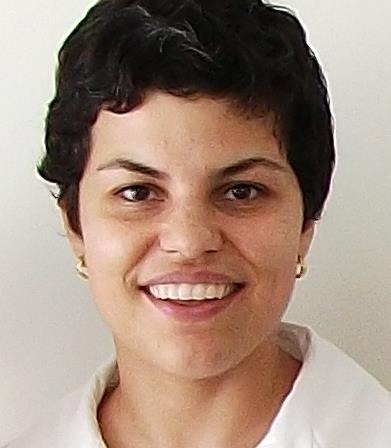 Camila Simoni Junqueira